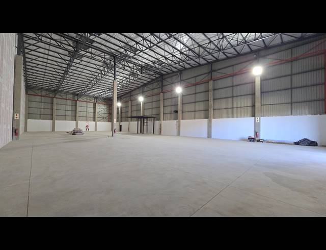 3,742M² WAREHOUSE TO LET IN SPARTAN